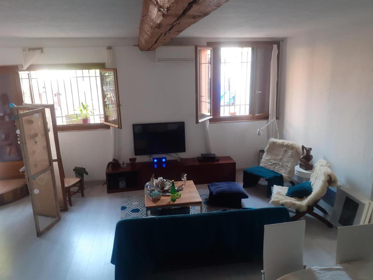 Chambre Dans Une Grande Maison Entre Canal Du Midi Et Centre Ville Béziers Eksteriør billede